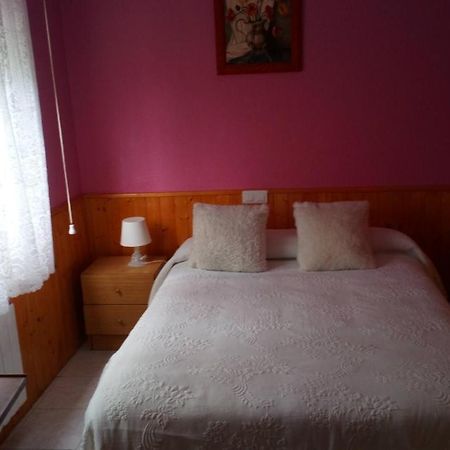 Hostal El Venero Sotillo de la Adrada Ngoại thất bức ảnh